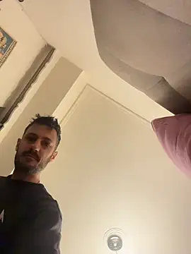 livegreek online show from 31, 3, 2026