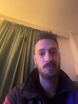 livegreek online show from 5, 4, 2026