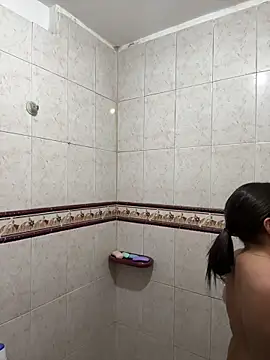 Luna rousse26 online show from 18, 2, 2026