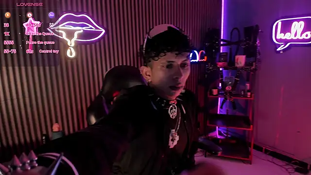 Maximoking26 online show from 13, 4, 2026