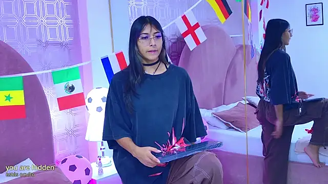 Raven Gloomy online show from 9, 7, 2026