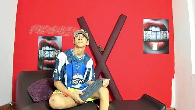 BOYS PLAY online show from 25, 2, 2026