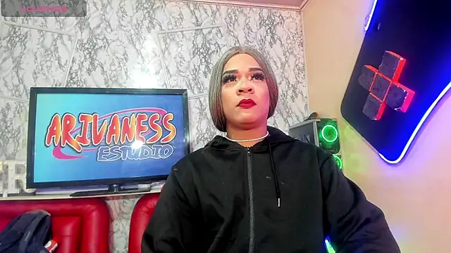 cristal villael  online show from 4, 3, 2026