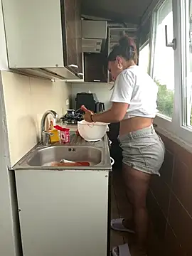 MonikaXXX05 online show from 23, 6, 2026