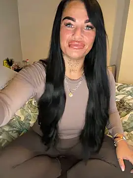 Snapshot of Darkfantisyx chatting on 22, 2, 2026 Darkfantisyx online show from 22, 2, 2026