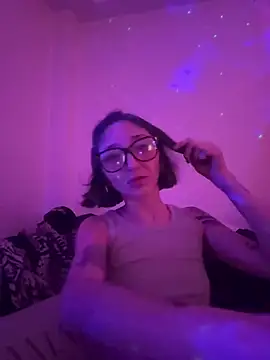 FrutillitaXX online show from 29, 4, 2026