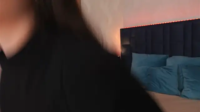 LucyDeLuca online show from 1, 4, 2026