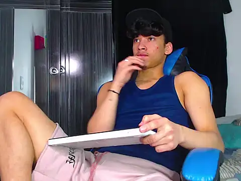 Snapshot of Lyam_Russo chatting on 24, 2, 2026 Lyam Russo online show from 24, 2, 2026