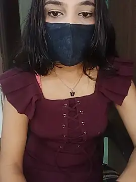 Cutie babes01 online show from 2, 6, 2026