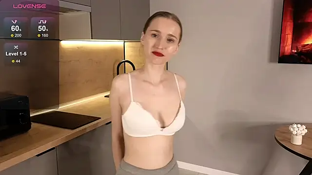 AshleyyJones online show from 29, 4, 2026