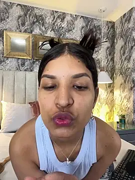 AnnaLoren  online show from 25, 3, 2026