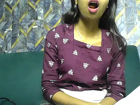 Rani1993 online show from 7, 4, 2026