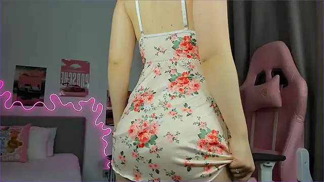 EvaRaee online show from 22, 3, 2026