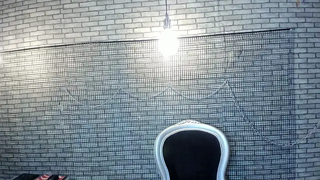 hillary bigbutt online show from 19, 3, 2026