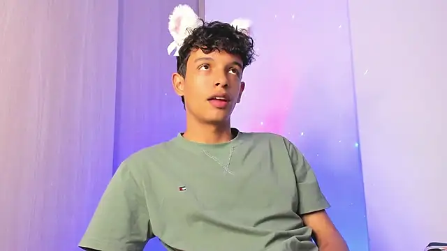 Maxfrost1 online show from 7, 3, 2026