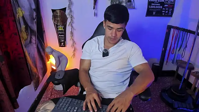 Rob zaens33 online show from 10, 4, 2026