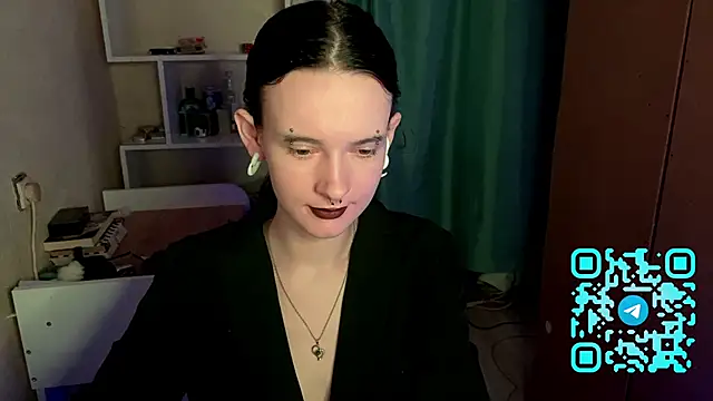 MabelDefina online show from 18, 4, 2026