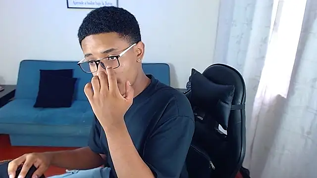 liiam3 online show from 10, 3, 2026