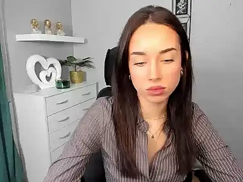 Snapshot of AdeleSolo chatting on 18, 2, 2026 AdeleSolo online show from 18, 2, 2026