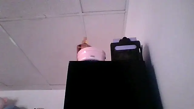 pocahontas hotty online show from 31, 3, 2026