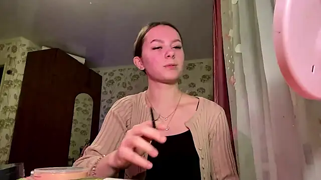 StephaniCute online show from 14, 3, 2026