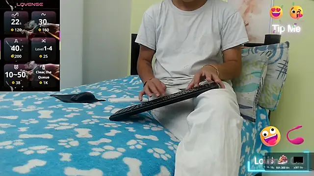 skinnysexy18 online show from 23, 5, 2026
