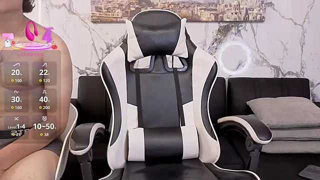 Ebony and boy pm online show from 14, 4, 2026