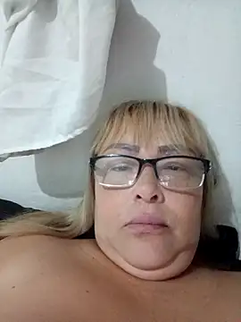 Snapshot of milena202610 chatting on 4, 3, 2026 milena202610 online show from 4, 3, 2026