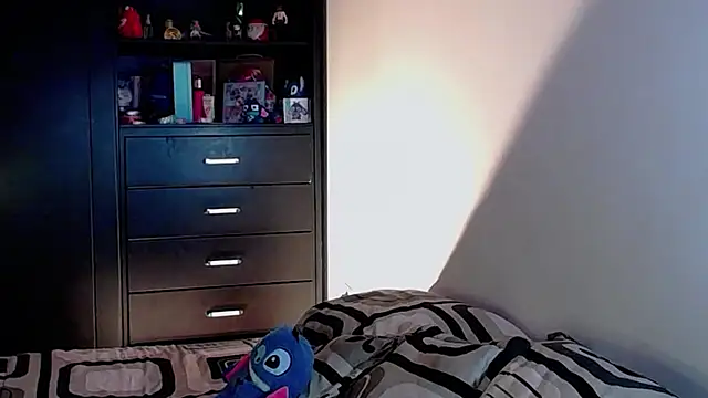 Jhon Sara online show from 5, 3, 2026