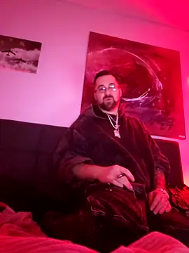 Snapshot of LargeLith chatting on 25, 2, 2026 LargeLith online show from 25, 2, 2026