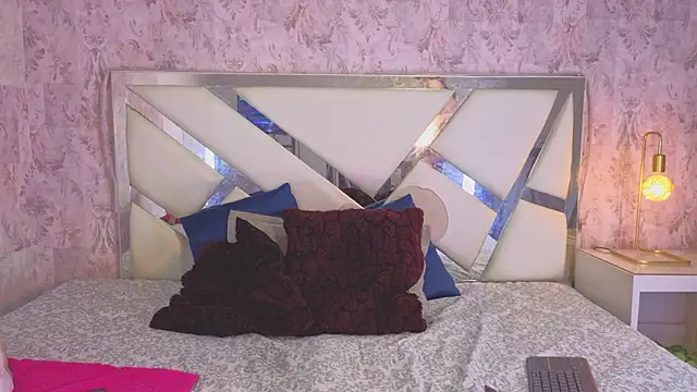 salo love online show from 14, 3, 2026