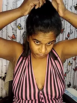 Snapshot of indianstrawberrylips4u chatting on 15, 6, 2026 indianstrawberrylips4u online show from 15, 6, 2026
