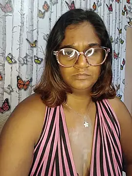 Snapshot of indianstrawberrylips4u chatting on 16, 6, 2026 indianstrawberrylips4u online show from 16, 6, 2026