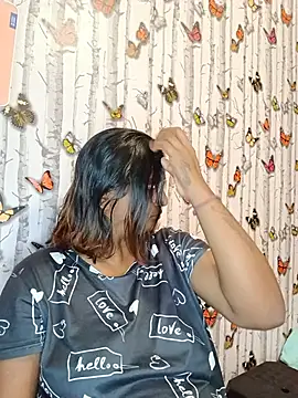 Snapshot of indianstrawberrylips4u chatting on 8, 7, 2026 indianstrawberrylips4u online show from 8, 7, 2026