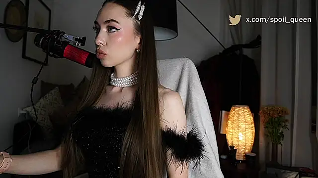 supreme dominatrix online show from 13, 5, 2026