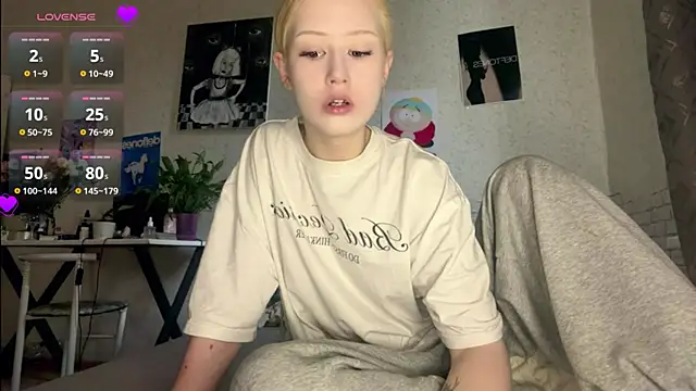 LotusHinata online show from 10, 7, 2026