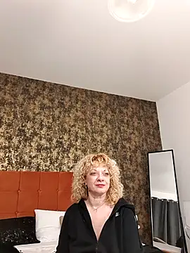 Snapshot of LaireeFelini chatting on 22, 2, 2026 LaireeFelini online show from 22, 2, 2026