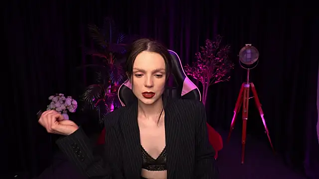 Wild Alice me online show from 8, 4, 2026