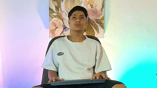 Snapshot of Eliassalvatore_ chatting on 30, 6, 2026 Eliassalvatore online show from 30, 6, 2026
