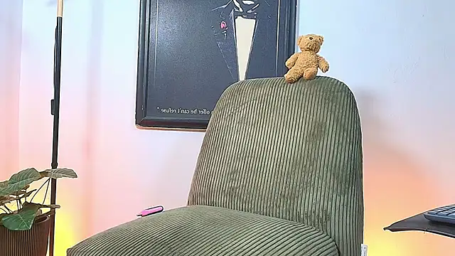 Snapshot of Eliassalvatore_ chatting on 30, 7, 2026 Eliassalvatore online show from 30, 7, 2026