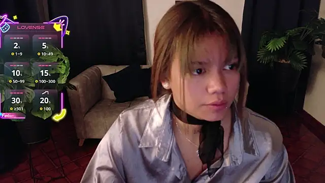 Snapshot of Alessia_Monroe_ chatting on 2, 3, 2026 Alessia Monroe online show from 2, 3, 2026