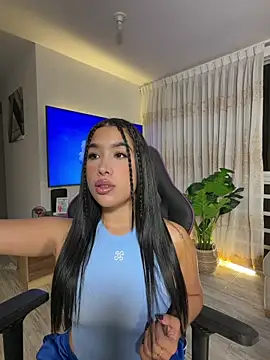 AliceBoomx online show from 1, 4, 2026