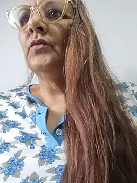 Noemipopi online show from 1, 7, 2026
