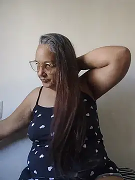 Noemipopi online show from 1, 8, 2026