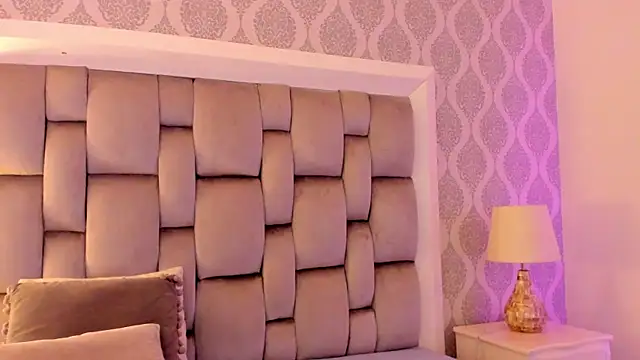 vero domplay online show from 15, 4, 2026