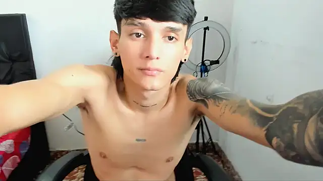 BOY-767 online show from 17, 4, 2026