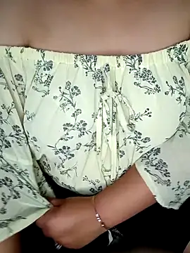 SEXY COLLEGE GIRL9 online show from 5, 3, 2026