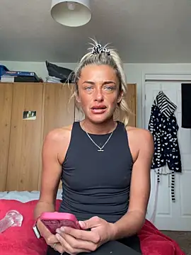 ScarlettGold  online show from 7, 4, 2026