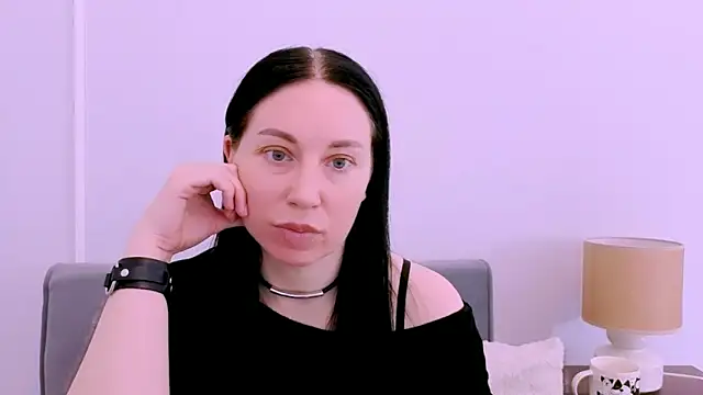 MiaFair online show from 15, 4, 2026