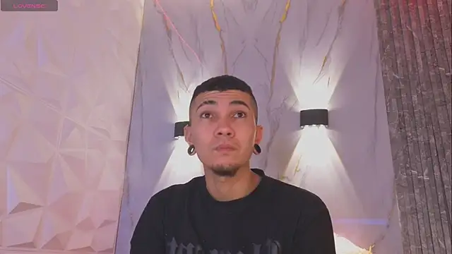 Logan and Reachel online show from 31, 3, 2026